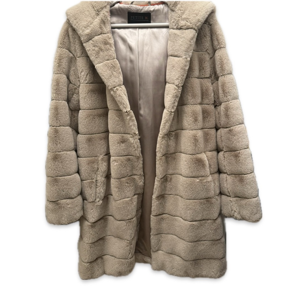 Teddy Coat with a hood, size small (EU36)